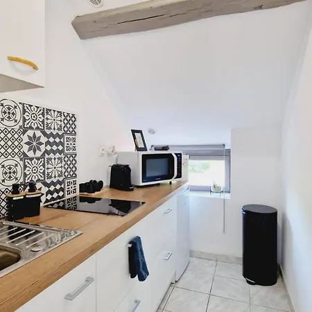 Apartamento J.mo - - Calme - Idéal Couple - Déplacement Pro *